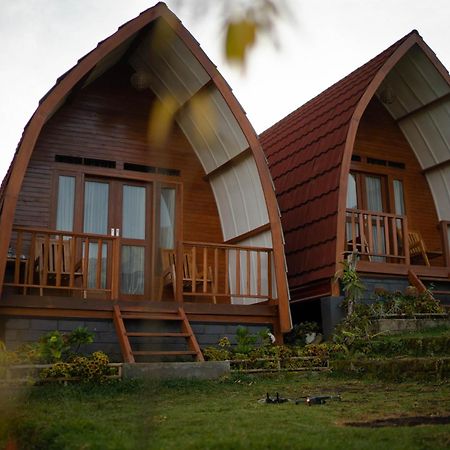 Family Rinjani Bungalow Sajang エクステリア 写真
